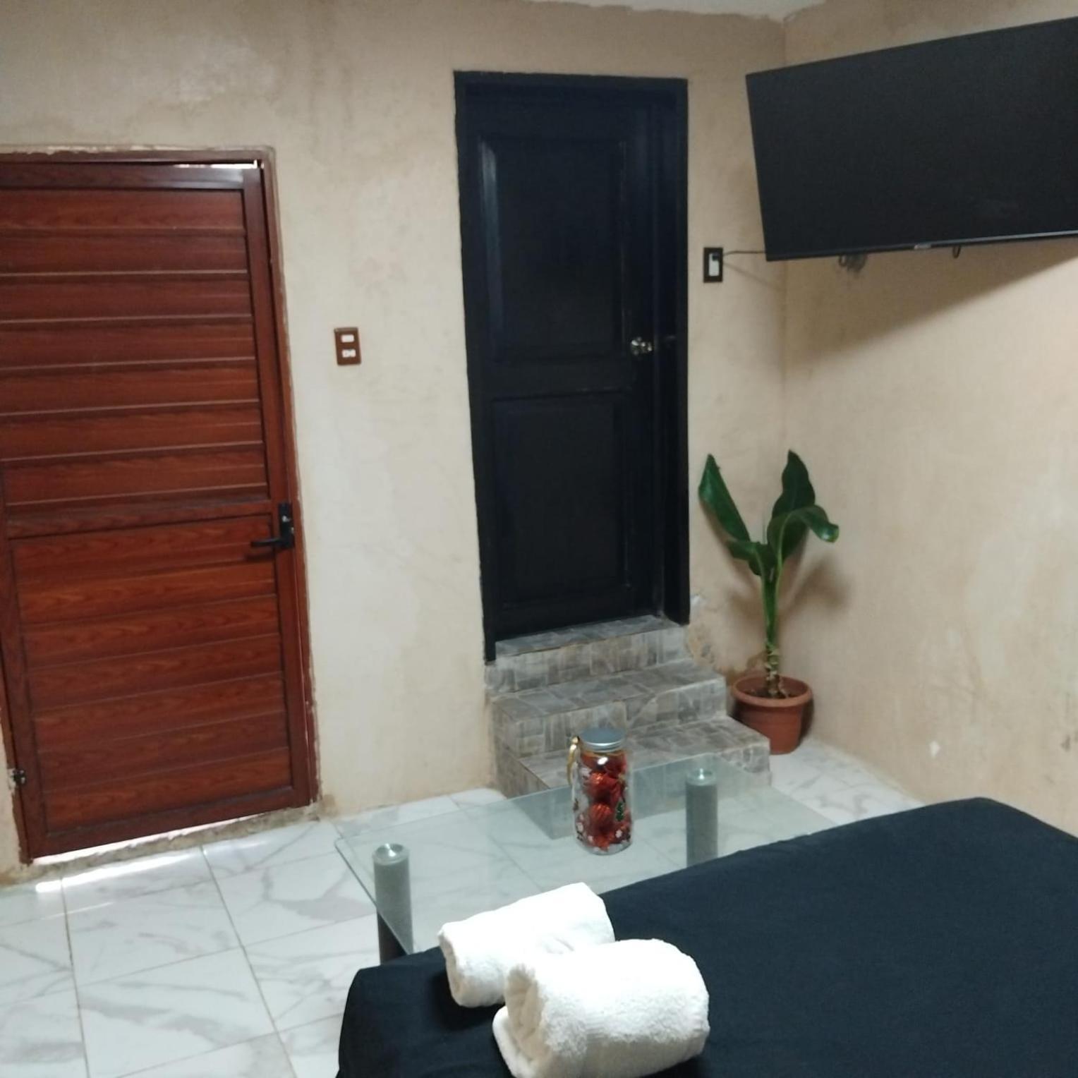 Casa "Los Jarochos" 2 Valladolid  Esterno foto